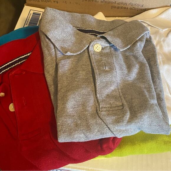 BOY'S 3T Clothing Mystery Box - Picture 6 of 13